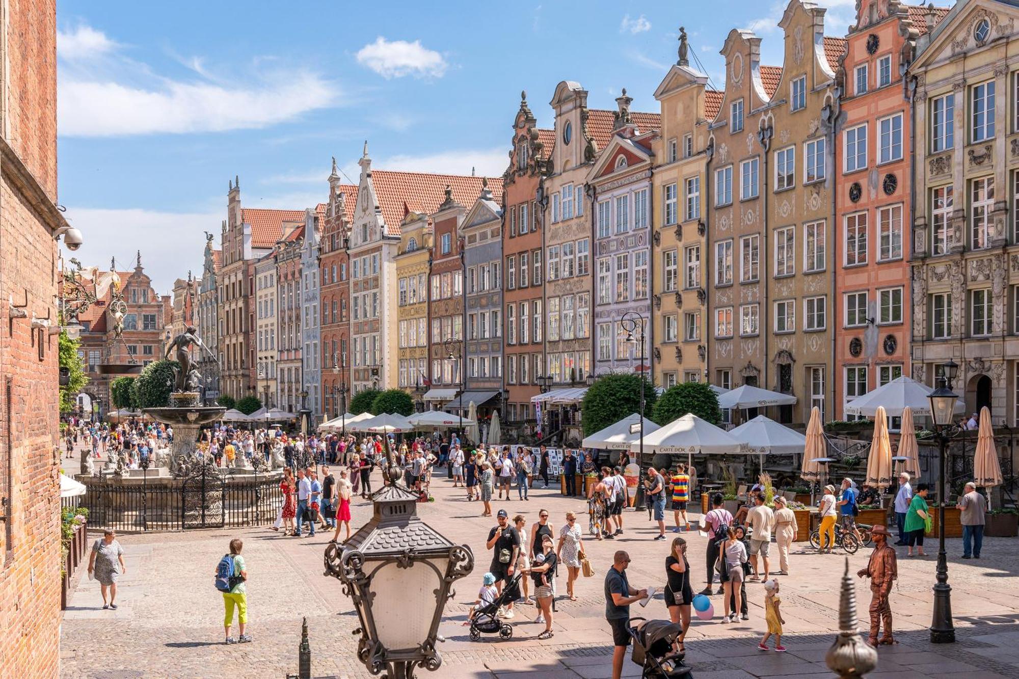 Old Town Pure White By Downtown Apartments Gdansk Ngoại thất bức ảnh
